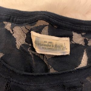 Super cute Abercrombie Lace Top. Worn lightly!